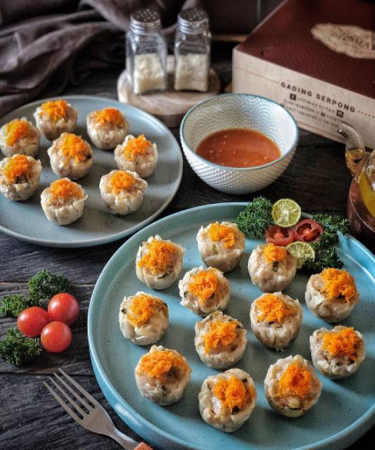 

Siomay Ny.Tan Pork & Prawn