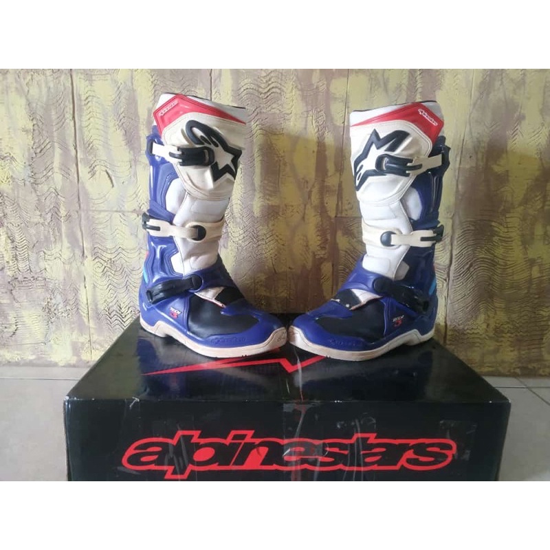 sepatu tech 3 second