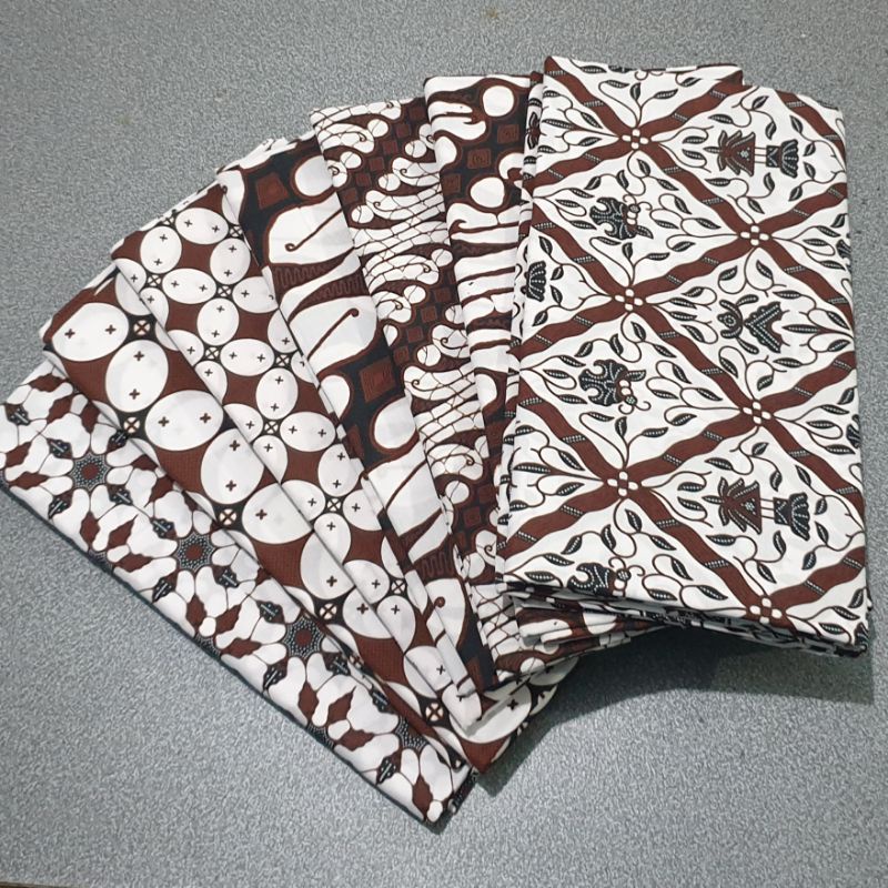 Kain Batik H Santoso AAA motif Kawung Parang Bunga Putih / Jarik Jogjaan / Kain Soga Genes Jarik Solo / KAIN JARIK BATIK