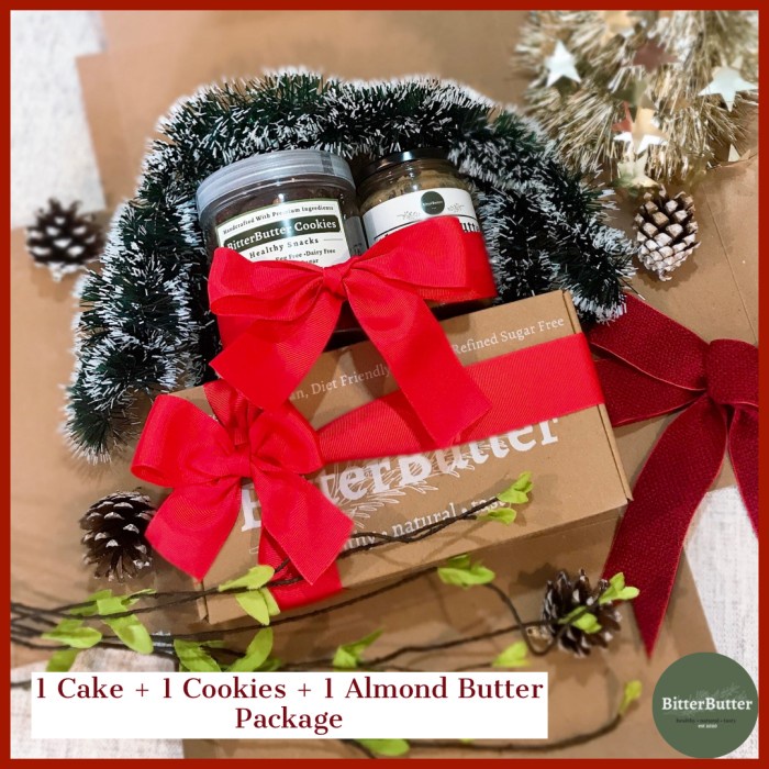

Christmas - 1 Cakes + 1 Cookies + 1 Almond Butter, Christmas Hampers, Paket Natal
