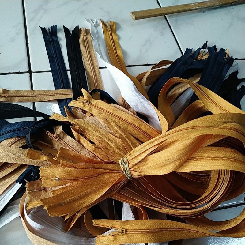 Alat Jahit Resleting Biasa 50 cm