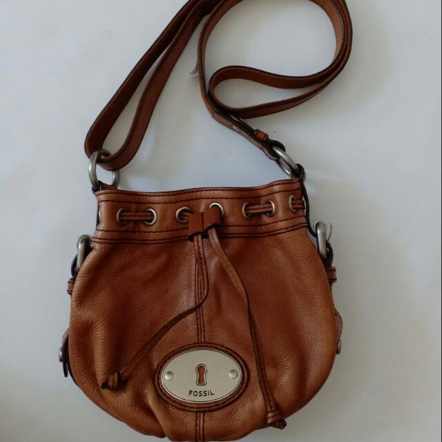 SOLD Tas fossil maddox drawstring