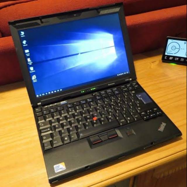 Lenovo thinkpad x200