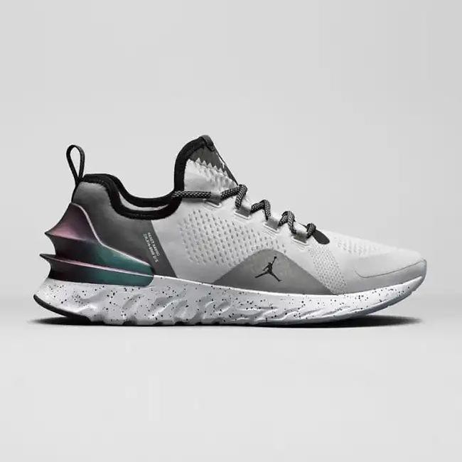 Big sale Snikers Pria♎ Sepatu Nike Air Jordan React Havoc Light Grey ON SALE
