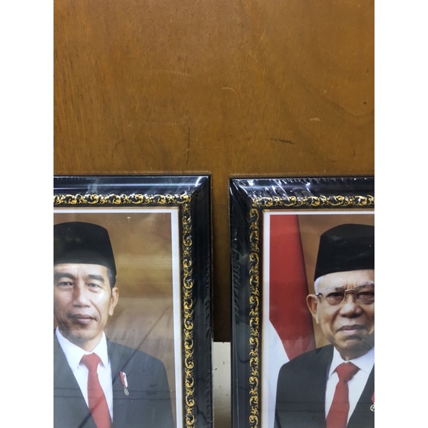 Bingkai frame foto presiden wakil hitam ukuran 26x35 cm