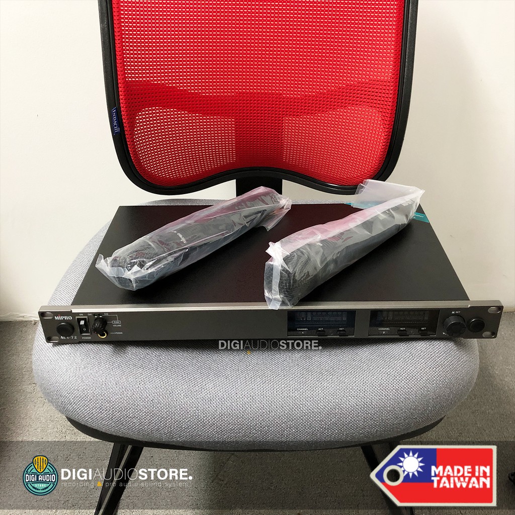 Mic Wireless - Microphone Wireles - MIPRO Dual Channel Receiver ACT-72 & ACT-70H 2 Unit Mikrofon Han