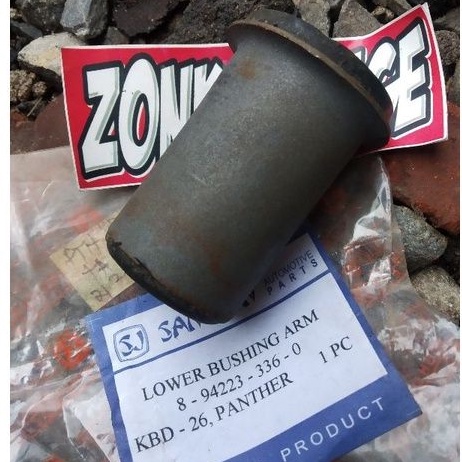 lower bushing arm Isuzu panther luv kbd26