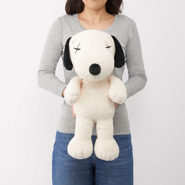 PROMO MURAH KAWS X PEANUTS UNIQLO toys