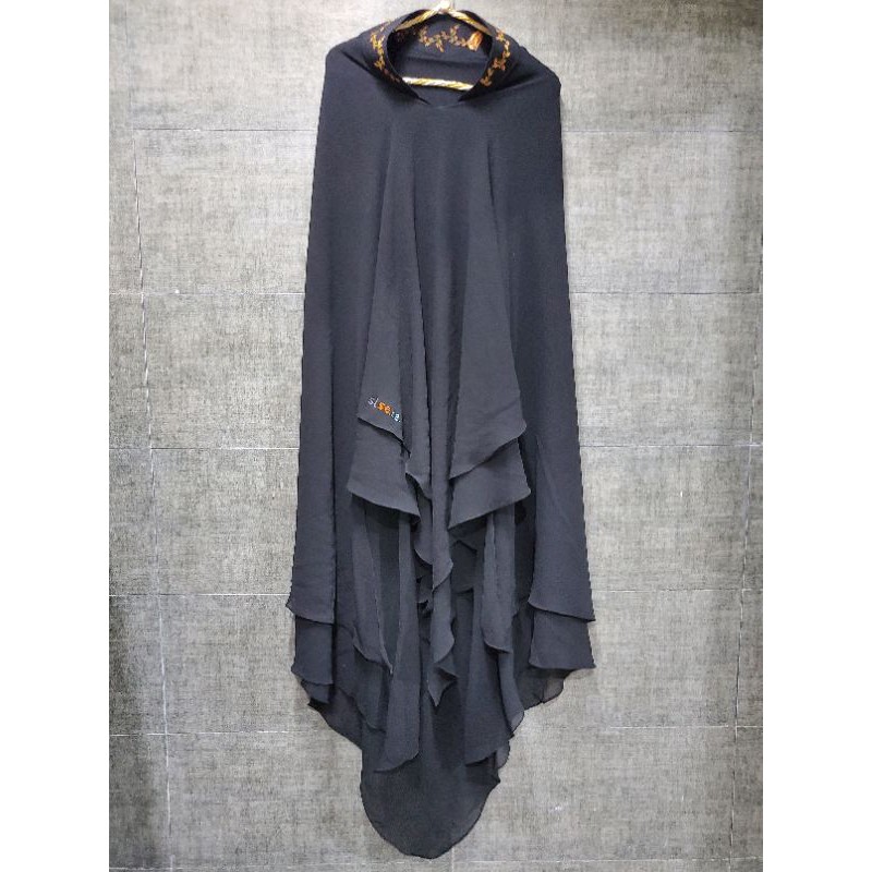 Preloved Khimar Sisesa hitam