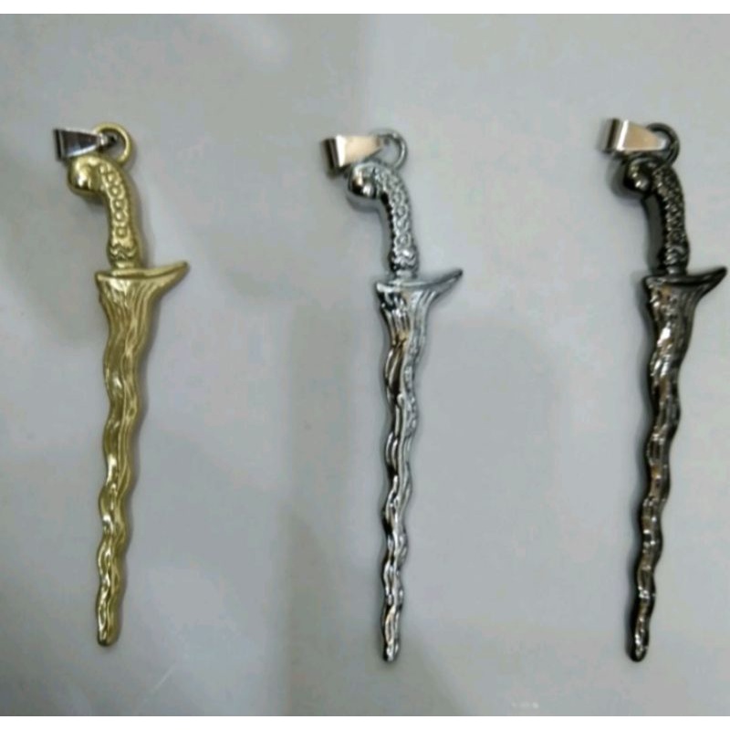 Liontin Keris Anti Karat