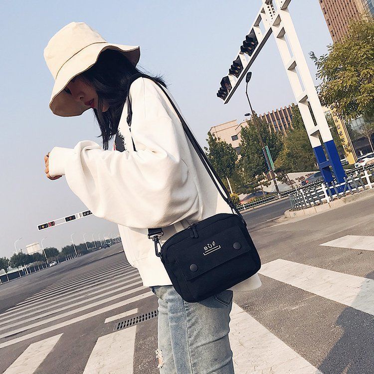 Tas Selempang Wanita Murah TS05 TS06 TS07 TS08 TS23 TS27 TS29 TS30