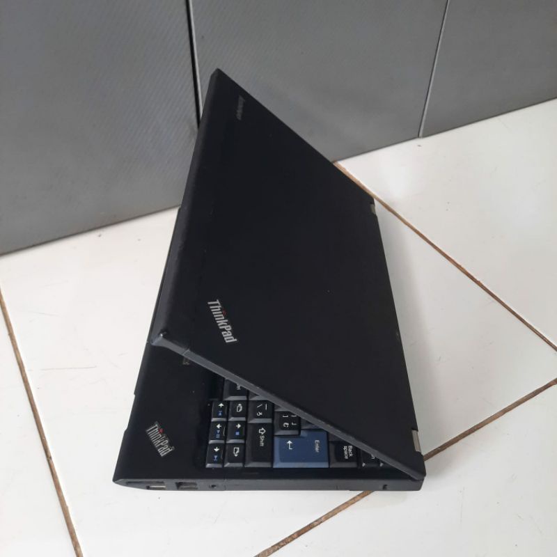 Laptop Lenovo Thinkpad X220 intel Core i5-2520M 2.5Ghz Ram 4/320Gb Windows 10 Full Aplikasi Mulus,