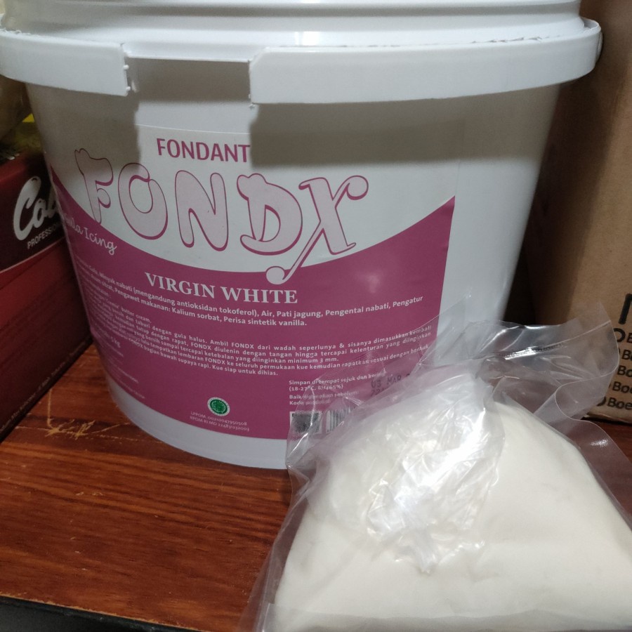 

Fondant Fondx Siap Pakai Fondan Gula Hiasan Dekor Kue Cake Repack 250g