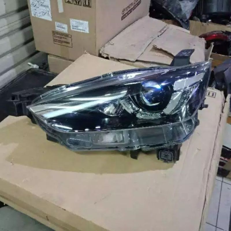 HEADLAMP HEAD LAMP LAMPU DEPAN MAZDA CX3 CX-3