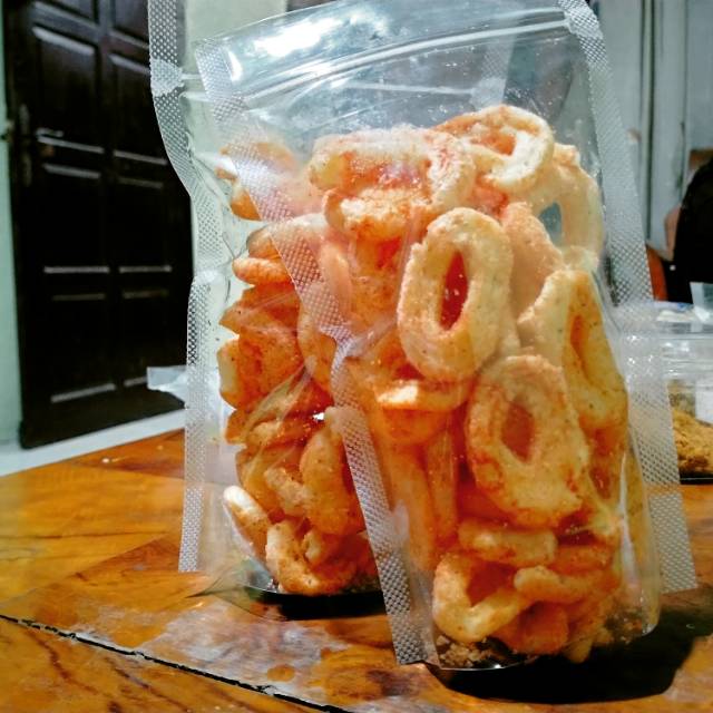 

KERUPUK KOIN SUPER PEDAS KRUPUK KOIN PEDAS NIKMAT KEMASAN MINI