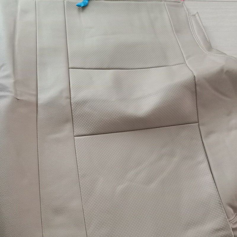 1 set sarung jok innova