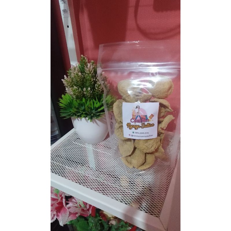 

keripik tahu cemilan nyonya sultan