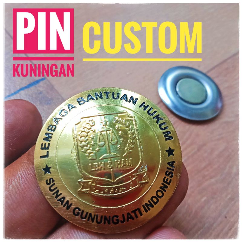 PIN CUSTOM, PIN SMILE RSUD, BAHAN LOGAM KUNINGAN &amp; PIN BAHAN RESIN VIBERGLASS