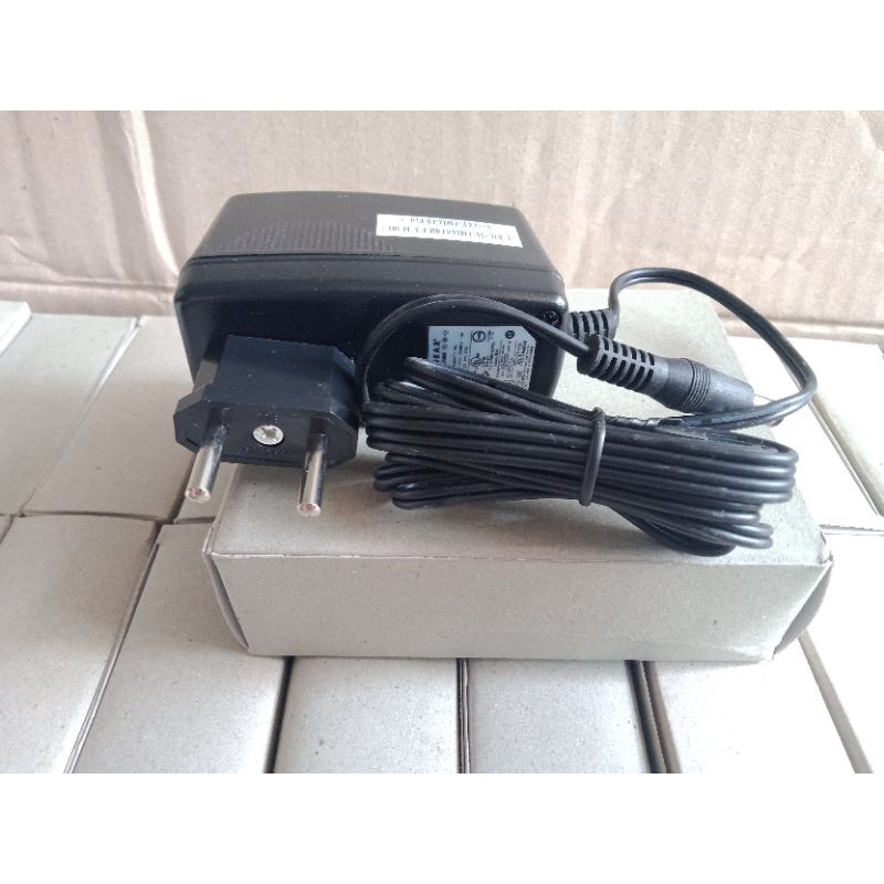 ADAPTOR ORIGINAL 12 V 2,5 A