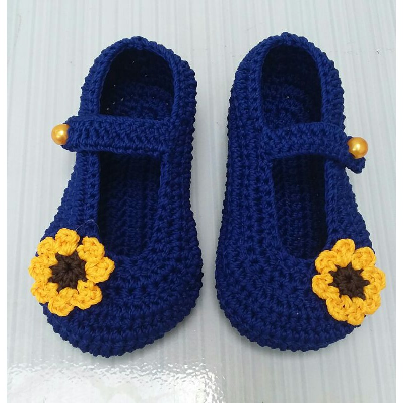 sepatu bayi cewek rajut sepatu bayi perempuan rajutan heandmade prewalker