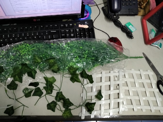 Paket Murah Juntai Saga Putri+wajik Breket/ Daun Plastik/ Daun Hiasan/ Daun Dekorasi/ Bunga Florist