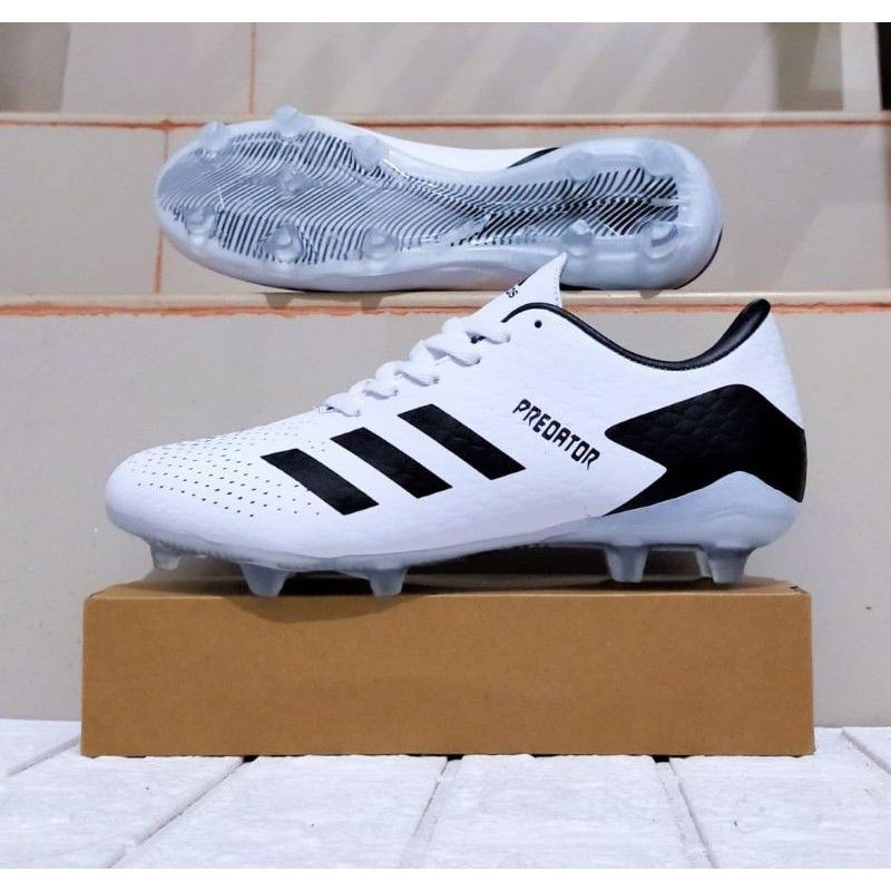 Sepatu Bola Adidas Predator Sepatu sepak bola Adidas predator Sepatu Adidas predator Sepatu predator