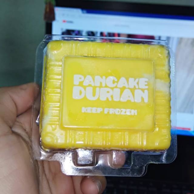 

PANCAKE DURIAN SINGLE NON CREAM