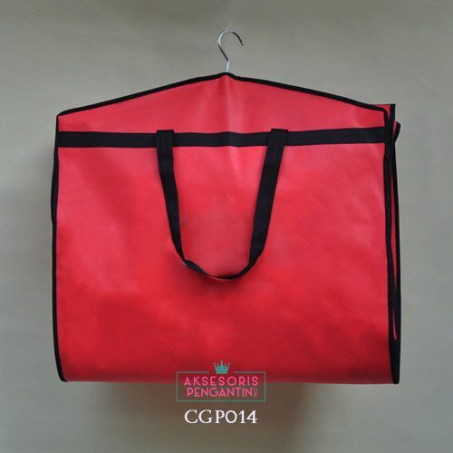 [SIAP KIRIM] SARUNG GAUN PENGANTIN COVER GANTUNGAN BAJU PREMIUM MERAH CGP014