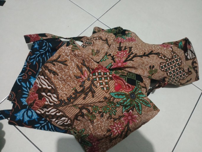 Atasan Batik Dolby Dolbi Dobby Doby Tenun Sutra Tulis Halus Katun Atbm Baron ,sarombit Atasan