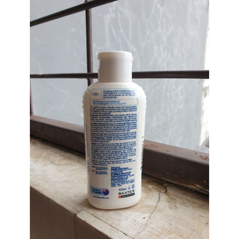 derma365 facial wash