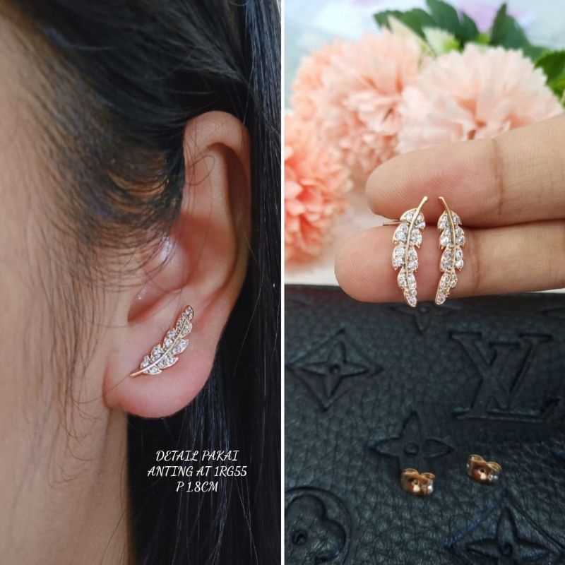 Anting Giwang Titanium Daun Terbaru Bisa Dipakai Harian