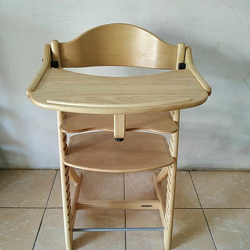 Yamatoya sukusuku / Preloved yamatoya/Yamatoya preloved/ High chair