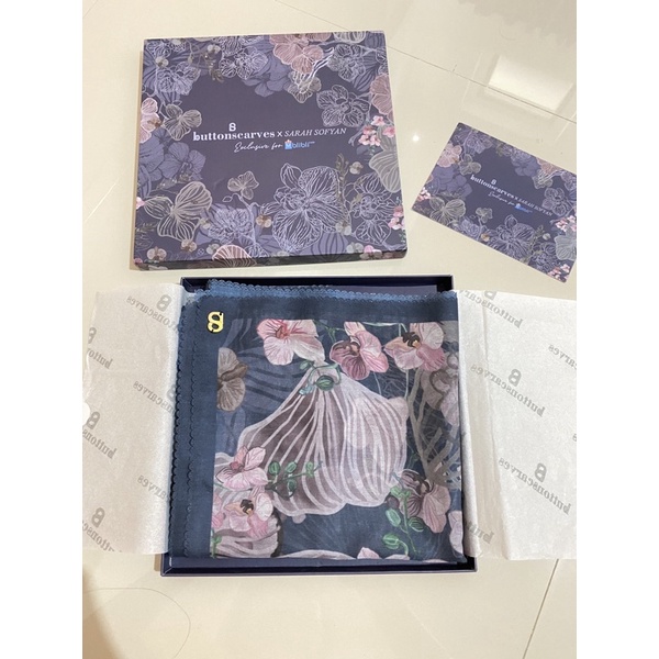 Buttonscarves orchide extended navy