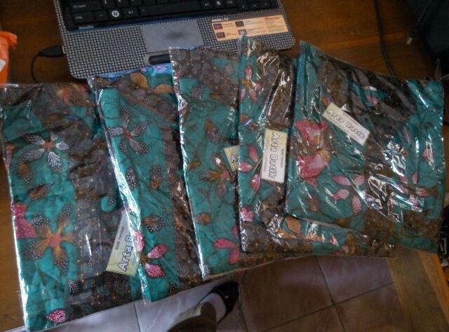 Jumbo Batik L Couple Batik L Seragam Batik L Batik Arta L Arta Batik L Batik Sakura Hijau
