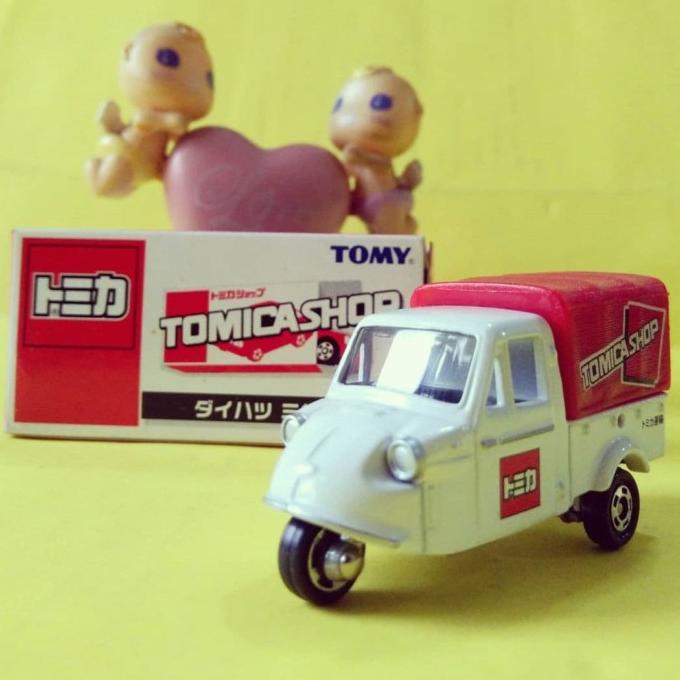 Ready stock] Tomica Shop Daihatsu Midget