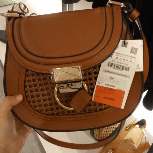 On sale tas zara