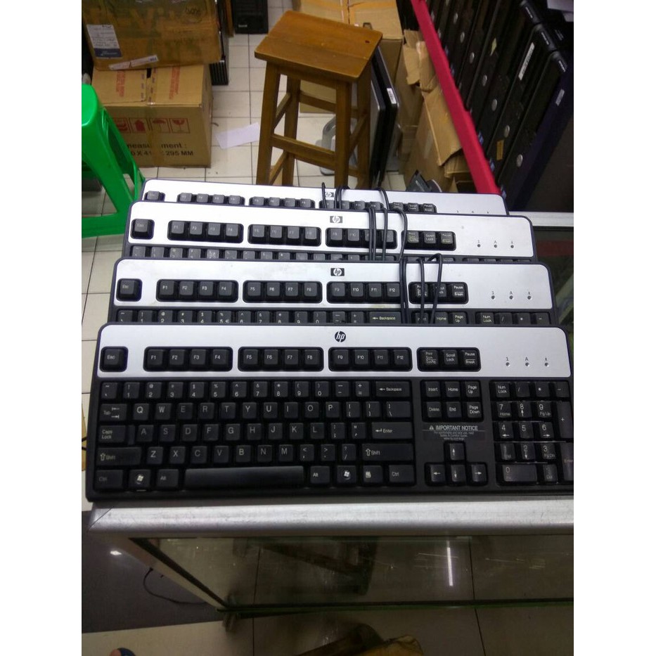 OBRAL KEYBOARD HP HITAM PUTIH BUILUP/IMPOR, COCOK UNTUK WARNET KUALITAS MANTEP..ASLI ORIGINAL LIKE NEW