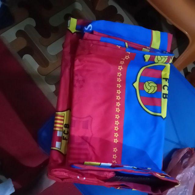 Sprei Motif Barcelona 3d Set 180x200 - Seprei Barcelona 3 Dimensi Plus Sarung Guling Bantal