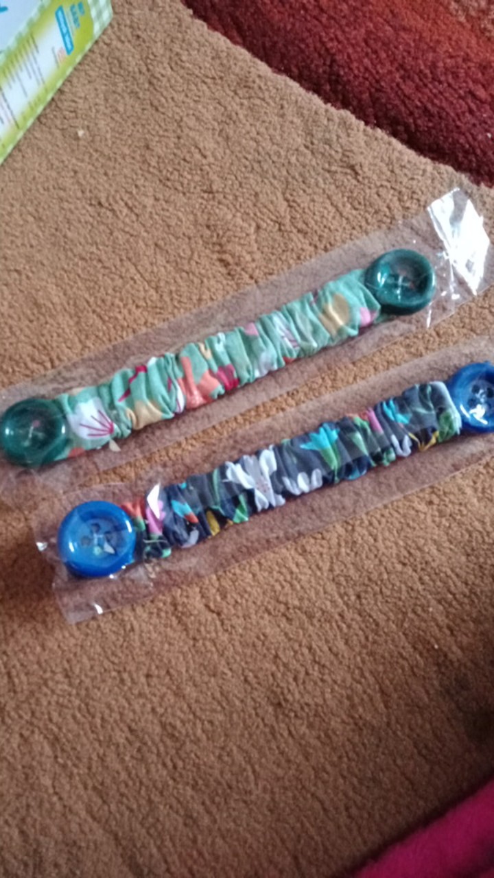 Pengait Masker Kain Hijab