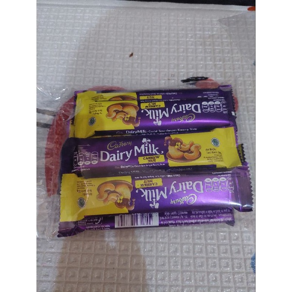 

Cadbury isi 10