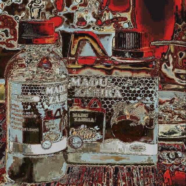 

Madu Hitam dan Madu Emas ( Manis )