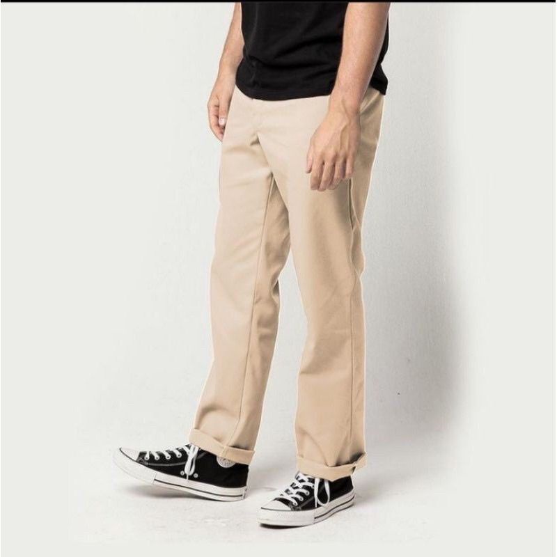 celana panjang chino REGULAR/TIDAK SLIMFIT