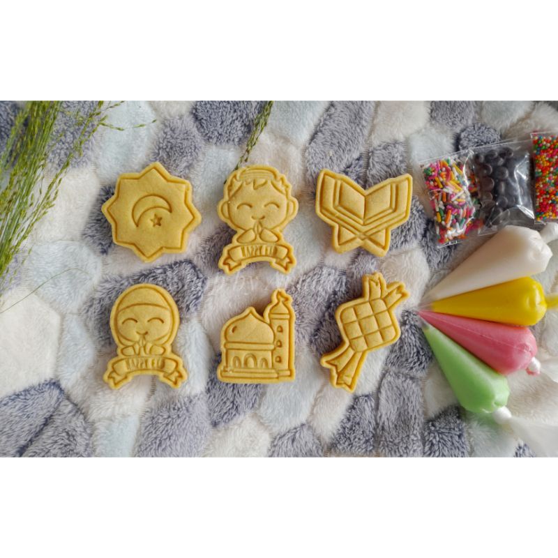 

DIY Cookies Kit Eid Mubarok Edition/Lebaran
