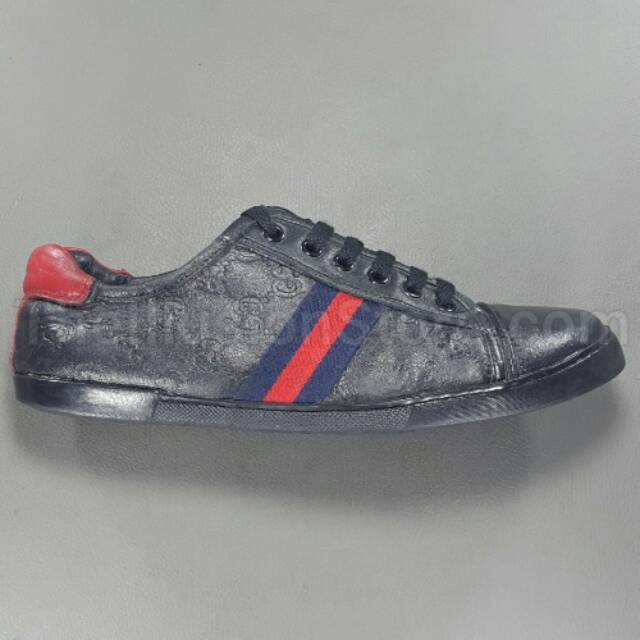 harga sepatu gucci sneakers original