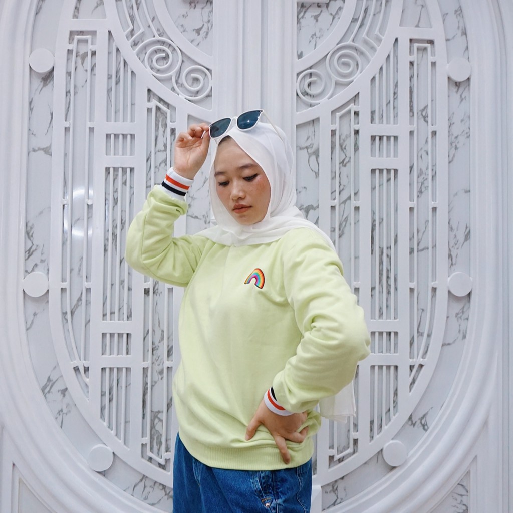 RAINBOW SWEATER II SEWATER CRAWNECK PELANGI