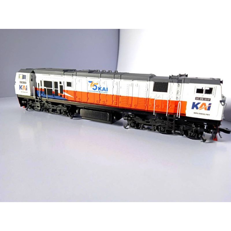 lokomotif cc206 medium detail