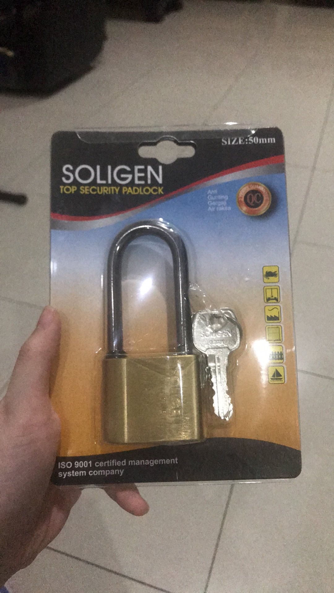 Gembok Soligen Baja Hitam 50 Mm Panjang