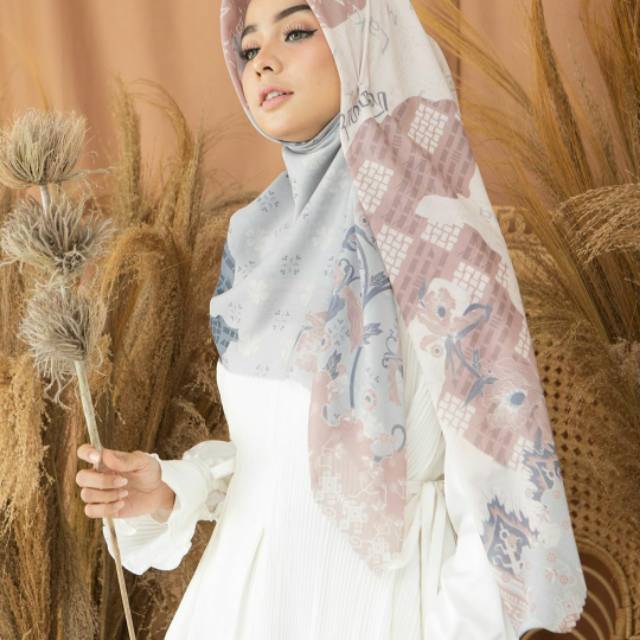 ISWARA SCARF by Wearing Klamby