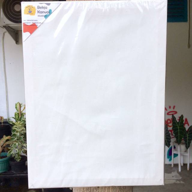 

Kanvas Lukis Spanram 30 x 40 cm