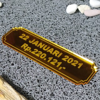 plat nama grafir akrilik emas custom dekorasi mahar bentuk kotak